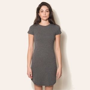 Short Sleeve Rounded Hem Tee Dress L